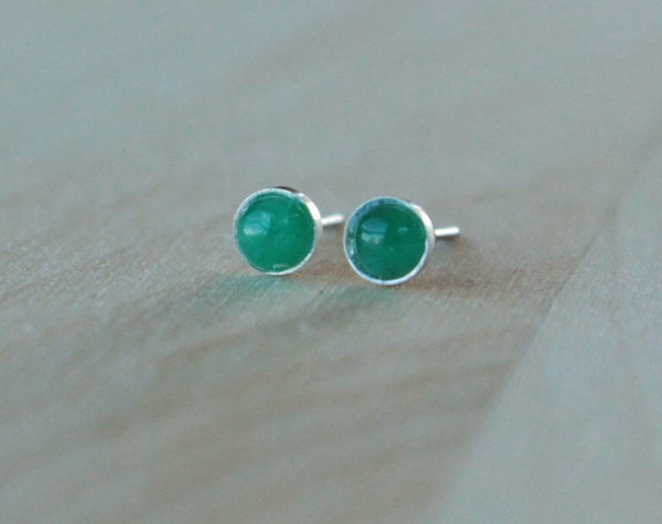 Emerald Bezel Gemstones, Small (Niobium or Titanium Post Earrings) - Pretty Sensitive Ears