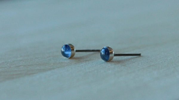 Sapphire Bezel Gemstones, Small (Niobium or Titanium Post Earrings) - Pretty Sensitive Ears