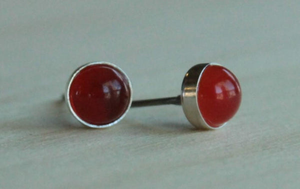 Carnelian Bezel Gemstones, Large (Niobium or Titanium Stud Earrings) - Pretty Sensitive Ears
