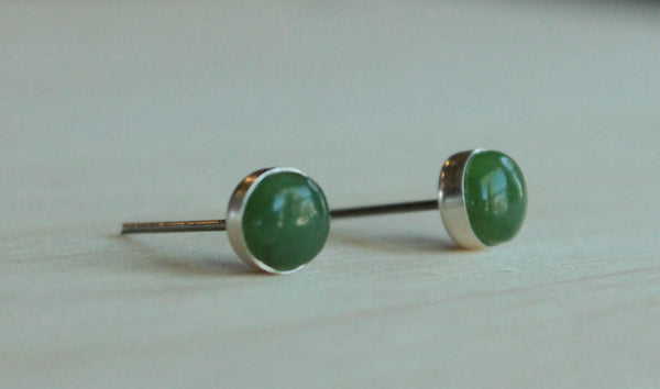 Nephrite Jade Bezel Gemstones, Large (Niobium or Titanium Post Earrings) - Pretty Sensitive Ears