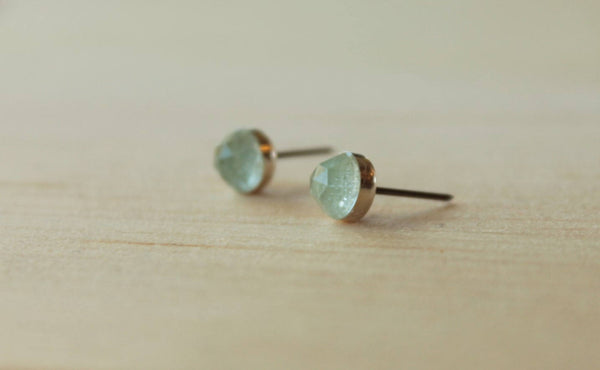 Rose Cut Sky Blue Topaz Bezel Gemstones, Large (Niobium or Titanium Stud Earrings) - Pretty Sensitive Ears