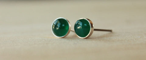 Green Onyx Bezel Gemstone, Large (Nickel Free Niobium or Titanium Post Earrings) - Pretty Sensitive Ears