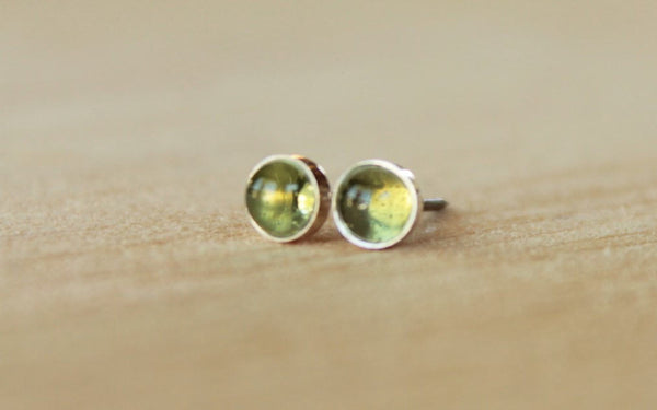 Peridot Bezel Gemstones, Small (Niobium or Titanium Post Earrings) - Pretty Sensitive Ears
