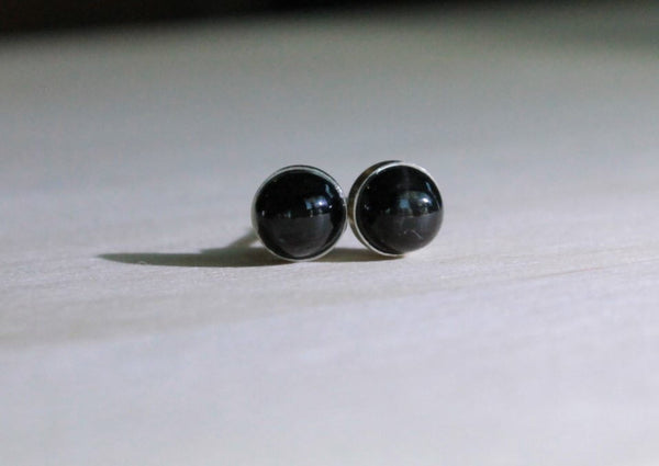 Black Star Diopside Bezel Gemstones, Large (Niobium or Titanium Post Earrings) - Pretty Sensitive Ears