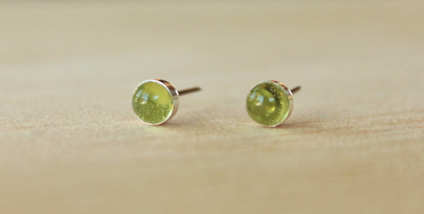 Peridot Bezel Gemstones, Small (Niobium or Titanium Post Earrings) - Pretty Sensitive Ears