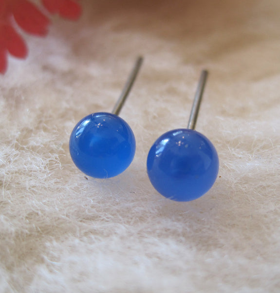 Blue Onyx Gemstone, Large (Niobium, Titanium, or Surgical Steel Stud Earrings) - Pretty Sensitive Ears