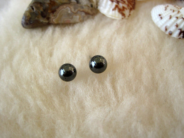 Hematite Gemstones, Large (Niobium, Titanium, Surgical Steel Stud Earrings) - Pretty Sensitive Ears