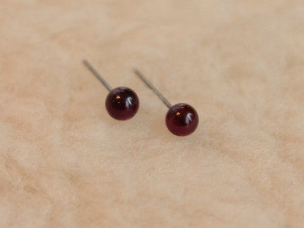 Garnet Gemstone, Large (Niobium, Titanium, or Surgical Steel Stud Earrings) - Pretty Sensitive Ears