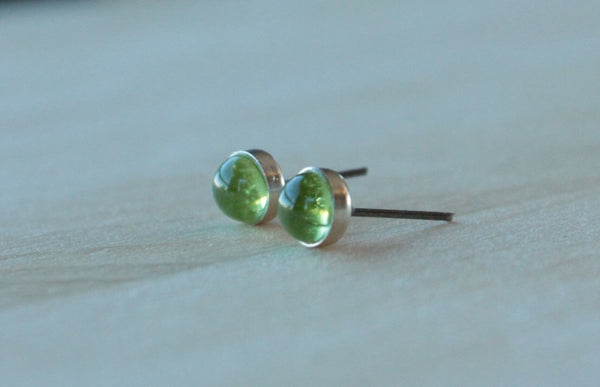 Peridot Bezel Gemstones, Large (Niobium or Titanium Post Earrings) - Pretty Sensitive Ears