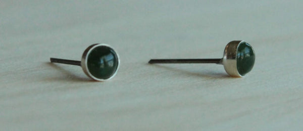Nephrite Jade Bezel Gemstones, Med (Niobium or Titanium Post Earrings) - Pretty Sensitive Ears