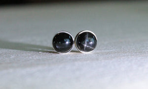 Black Star Diopside Bezel Gemstones, Large (Niobium or Titanium Post Earrings) - Pretty Sensitive Ears