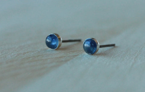 Sapphire Bezel Gemstones, Small (Niobium or Titanium Post Earrings) - Pretty Sensitive Ears