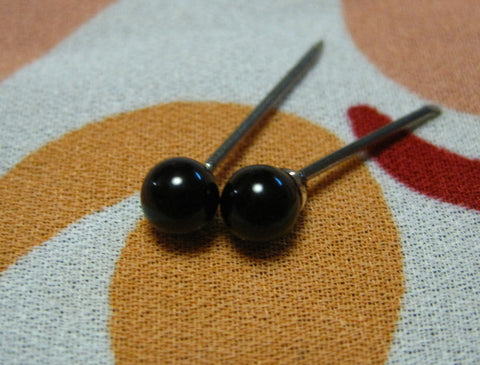 Black Onyx Gemstone, Small (Niobium, Titanium, or Surgical Steel Stud Earrings) - Pretty Sensitive Ears